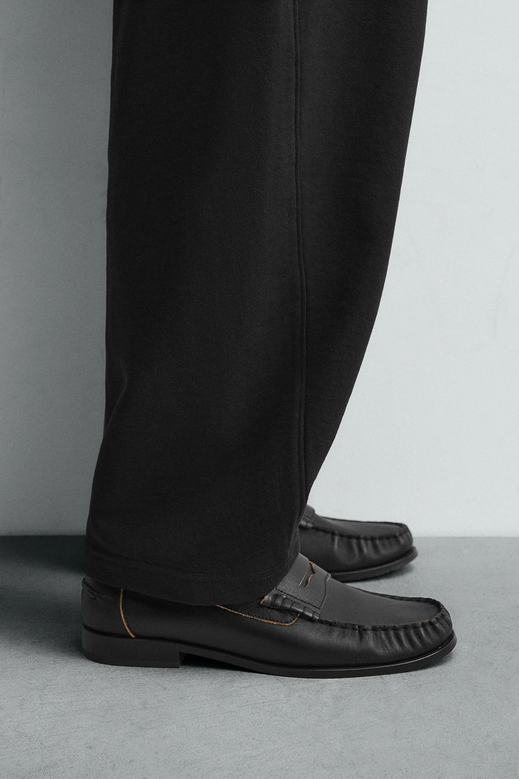 LIMITED EDITION LEATHER LOAFERS