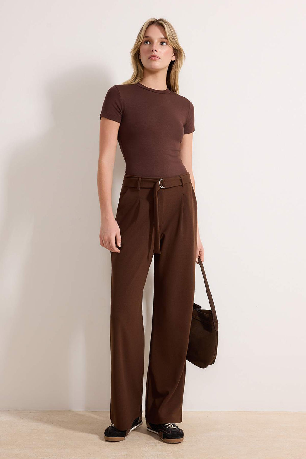 TRENDYOLMILLA Siyah Kemerli Wideleg/Genis Paca Yuksek Bel Smart Krep Kumas Orme Pantolon TWOSS23PL00330 фото 14