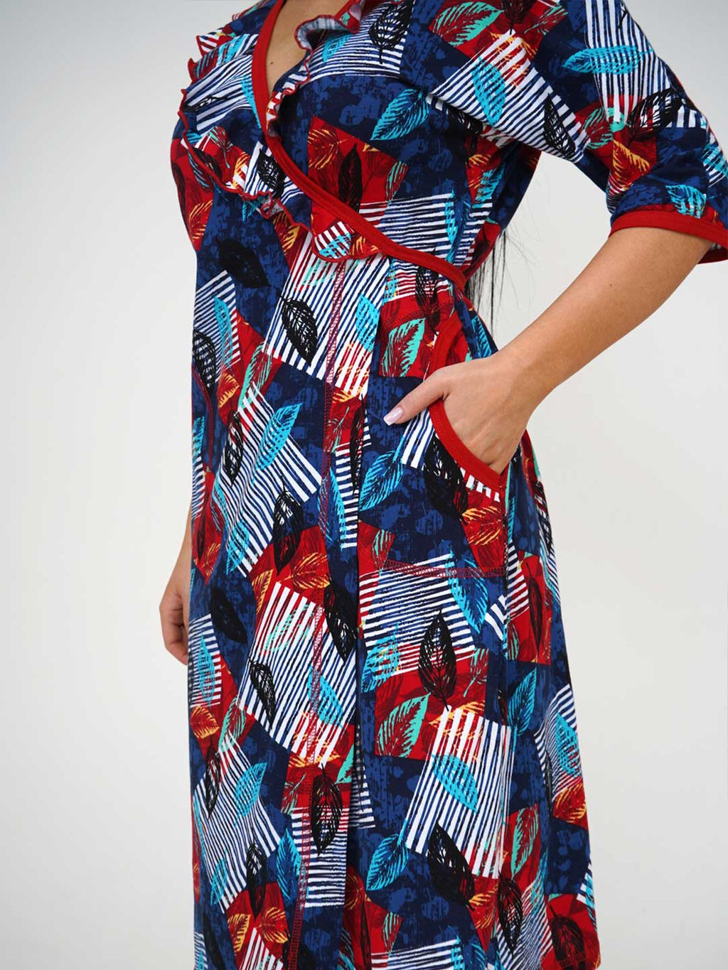 Халат женский, цвет синий красный