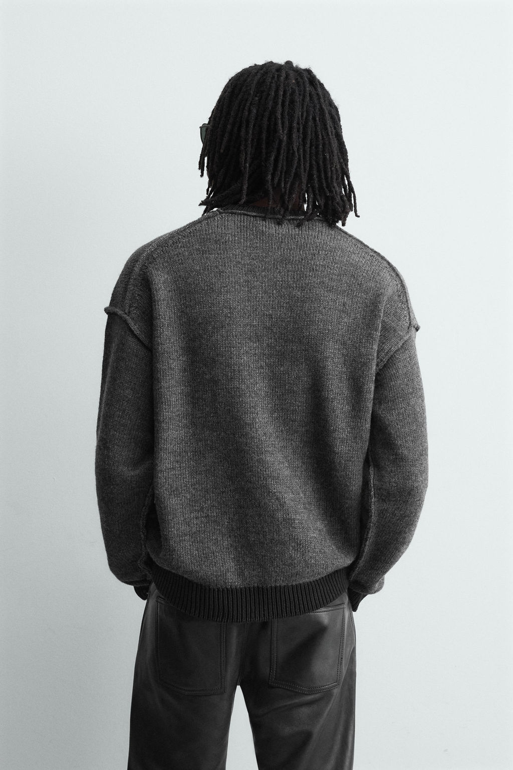 CONTRAST REVERSED SEAM JUMPER - Zara фото 11