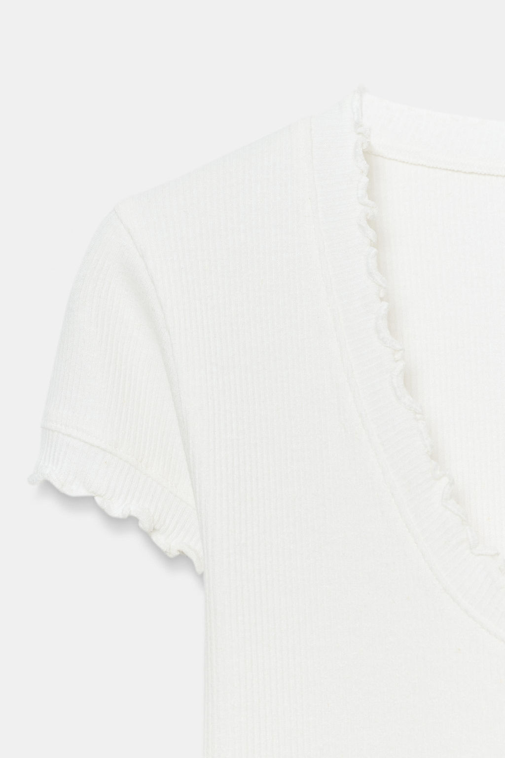 CAMISETA MANGA CORTA CON LINO / Crudo - Zara фото 6