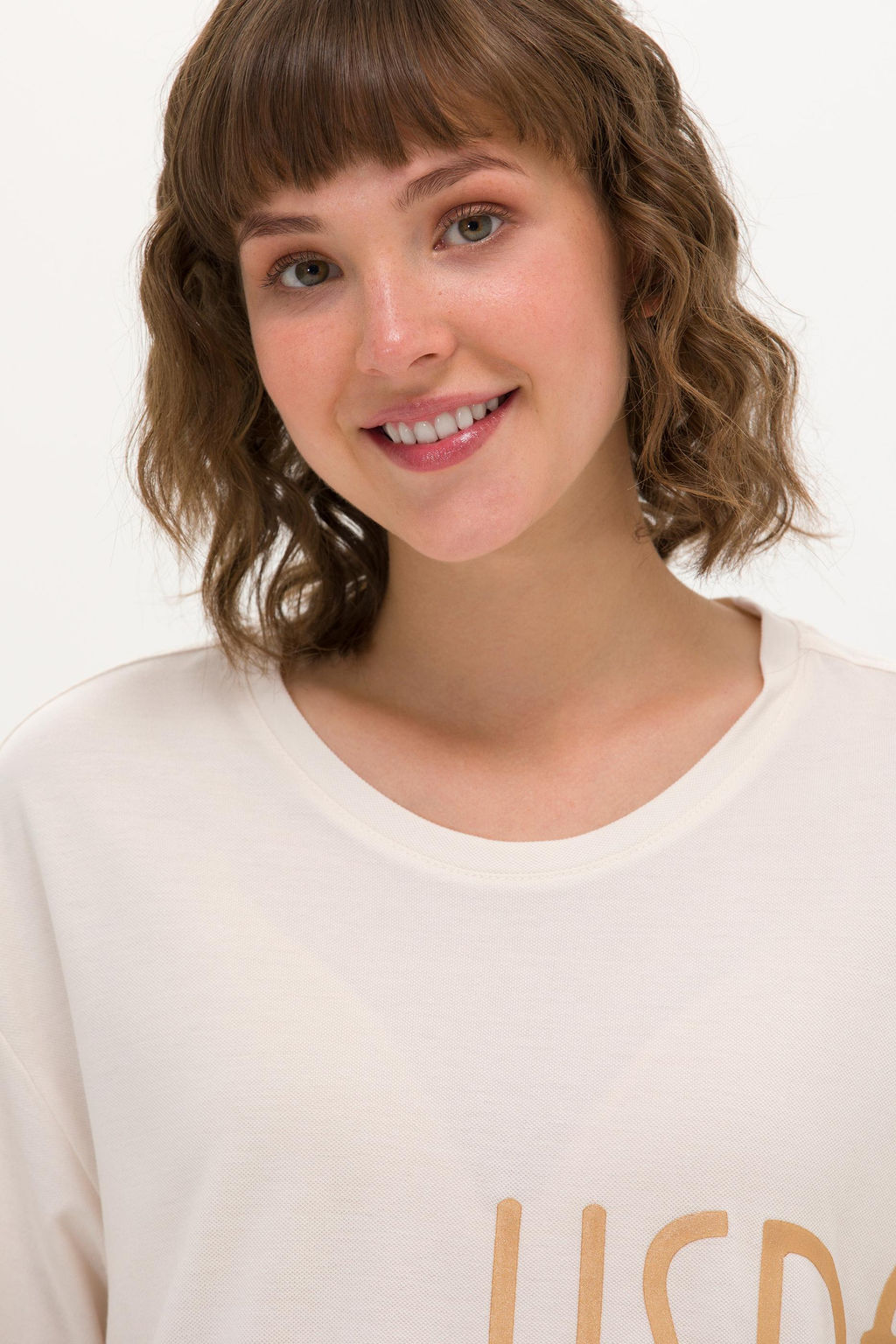 Женская кремовая футболка с круглым вырезом Неожиданная скидка в корзине - U.s. polo assn фото 9