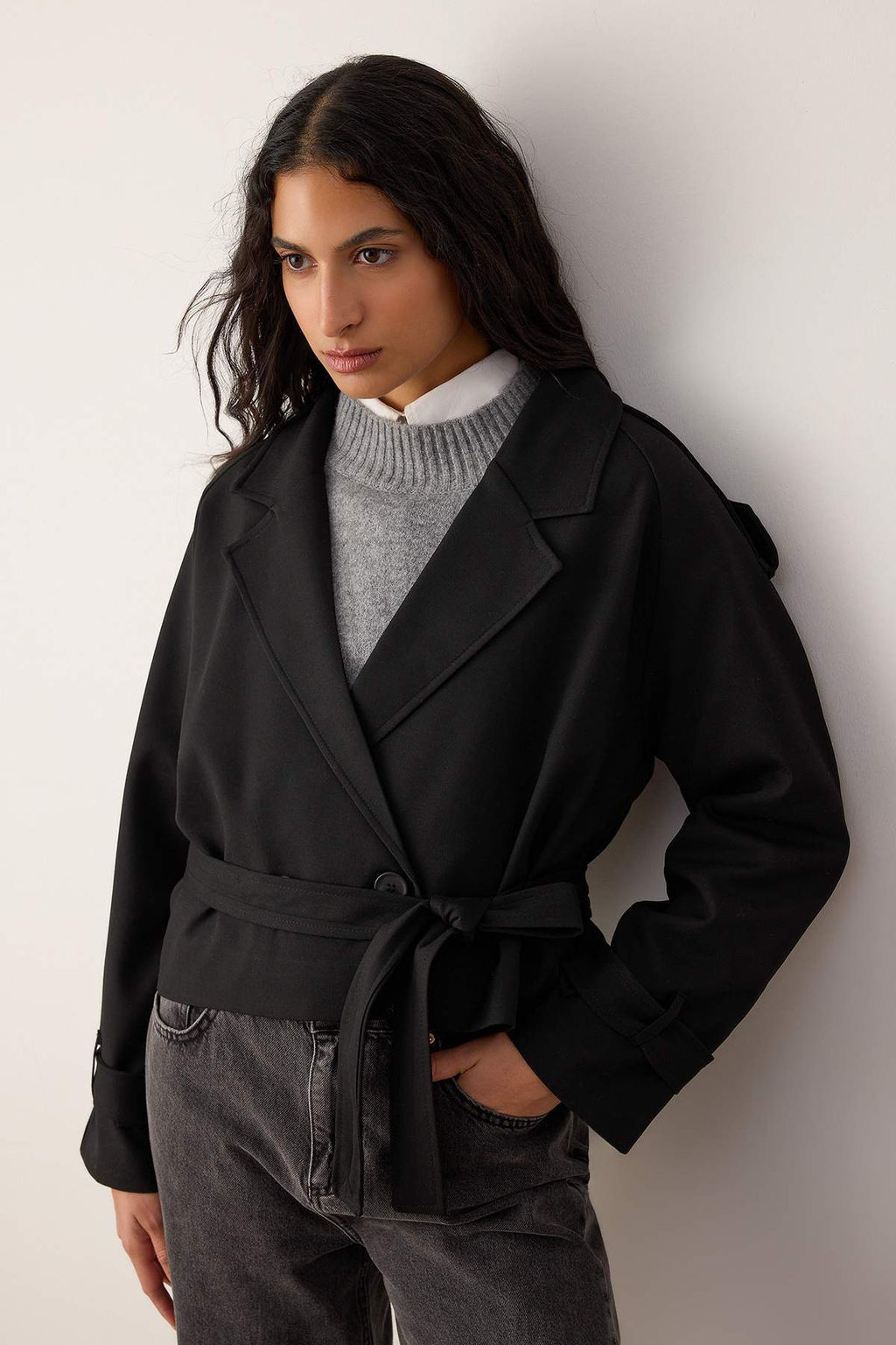 Siyah Premium Dokuma Crop Blazer Ceket TWOSS24BC00010