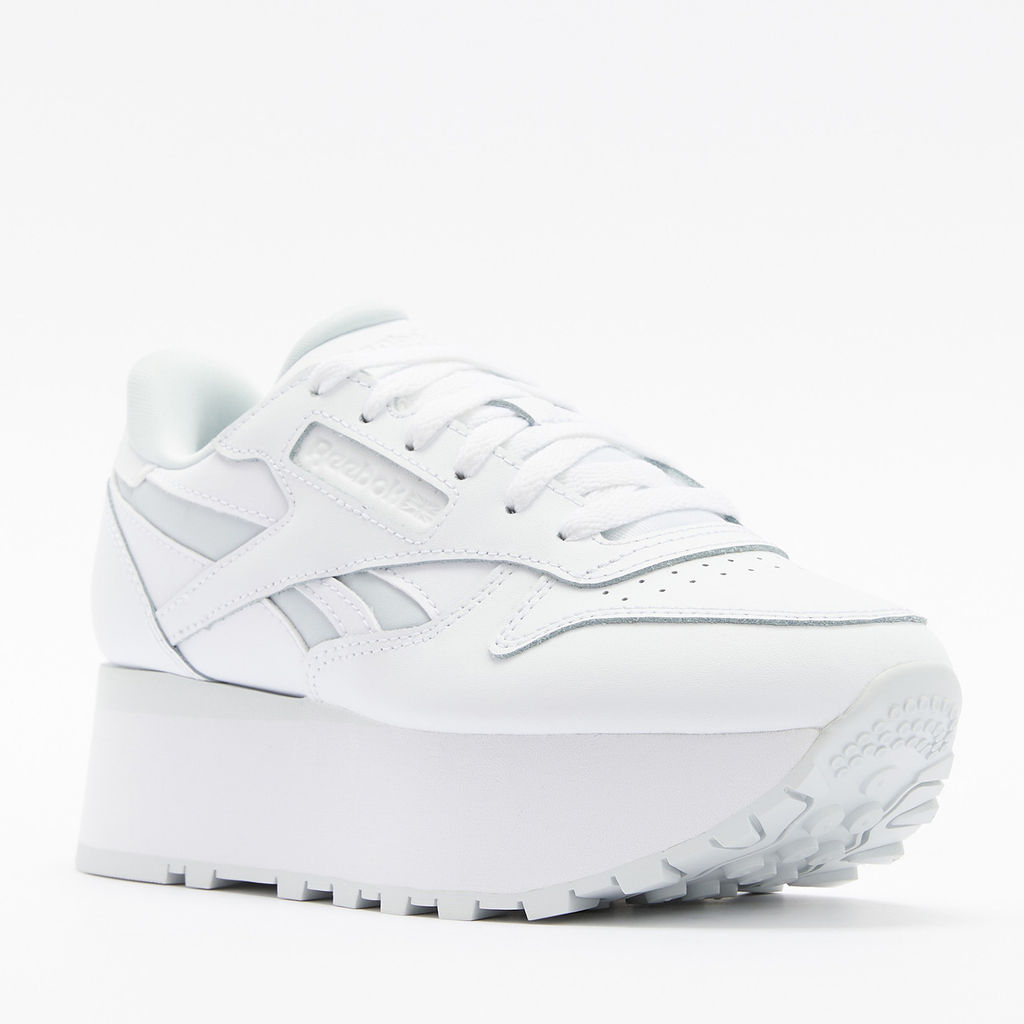 Женские кроссовки REEBOK CLASSIC LEATHER TRIPLE LIFT Артикул 4123679, белый