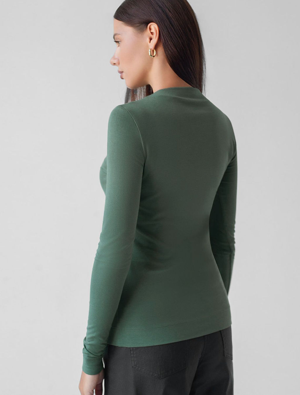 Джемпер с цельнокроеным воротом из премиального хлопка