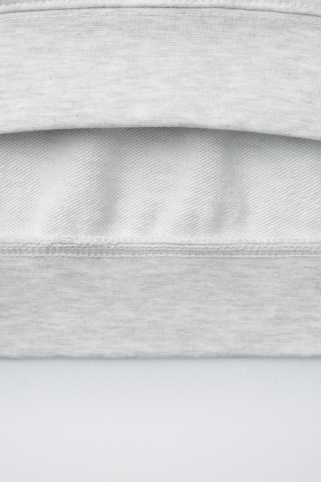 SUDADERA MANGA CORTA TEXTO RELIEVE / Gris vigor? - Zara фото 7