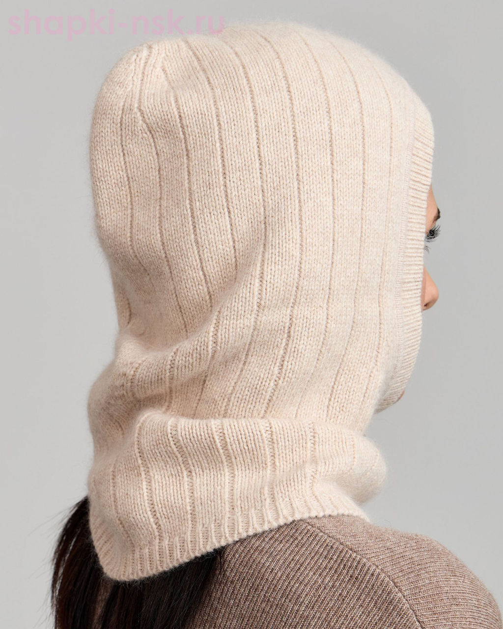 260143 REC Капор женский (56-58)