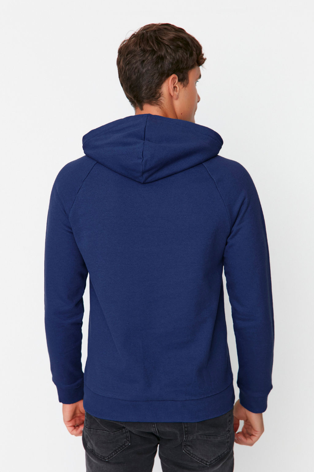 TRENDYOL MAN Gri Regular/Normal Kesim Kapusonlu Ici Polar/S?cak Tutan Sweatshirt TMNAW23SW00194 - Trendyolmilla фото 42