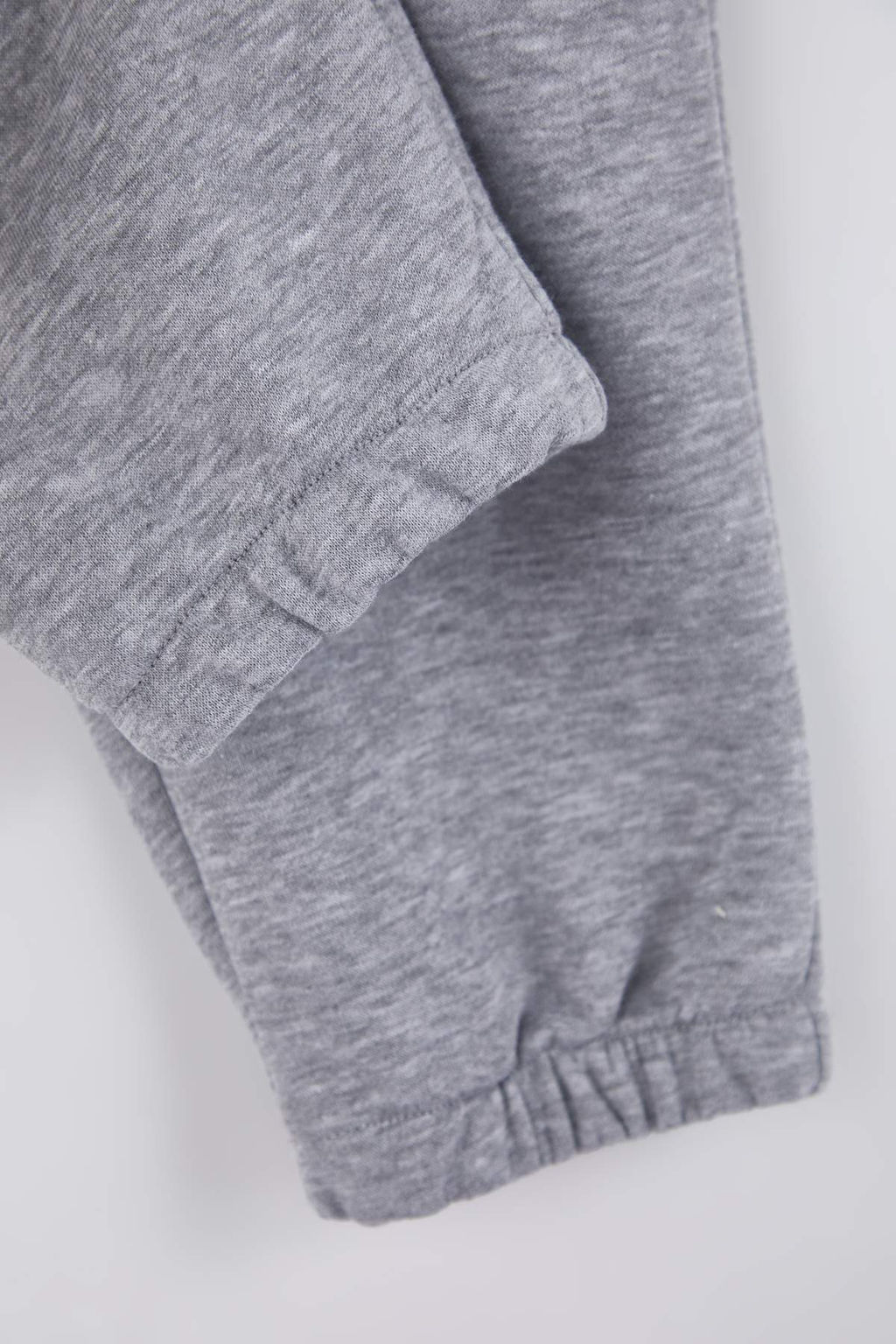 Siyah Regular/Normal Kesim Cep Ustu Etiket Detayl? Lastik Paca Esofman TMNAW26EA00012 - Trendyolmilla фото 7