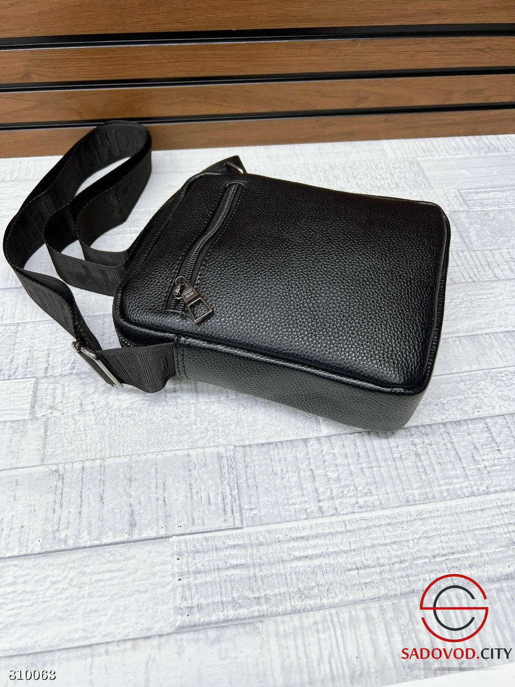 Мужская сумка из кожи 20*24 см. - Bruno фото 6