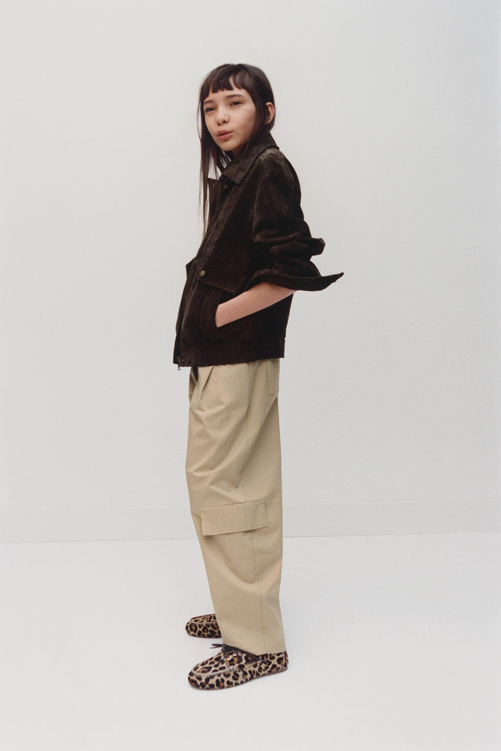 BARREL CARGO TROUSERS WITH BUCKLE DETAIL - Zara фото 10