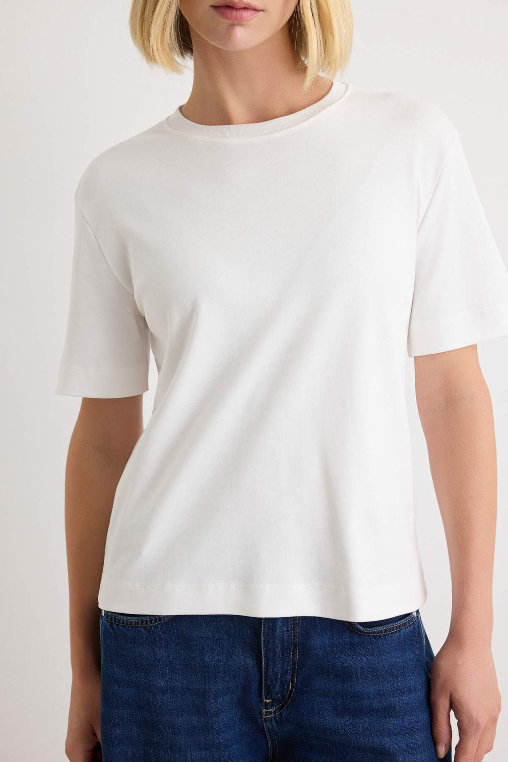 Ekru Basic Pamuklu Relaxed/Rahat Kal_p Bisiklet Yaka _rme T-Shirt TWOAW27TS00030 - Trendyolmilla фото 3