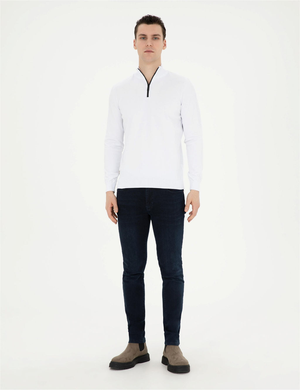 Ekru Slim Fit Fermuarl_ Dik Yaka Triko Kazak