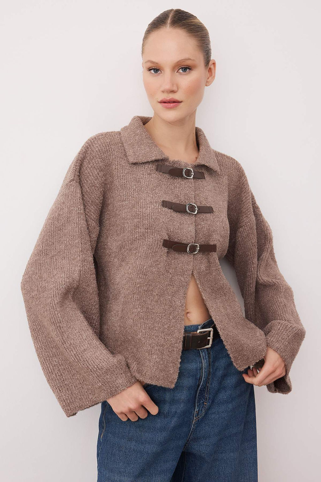 TRENDYOLMILLA Gri Buklet Mont Gorunumlu Triko H?rka TWOAW25HI00100  фото 8