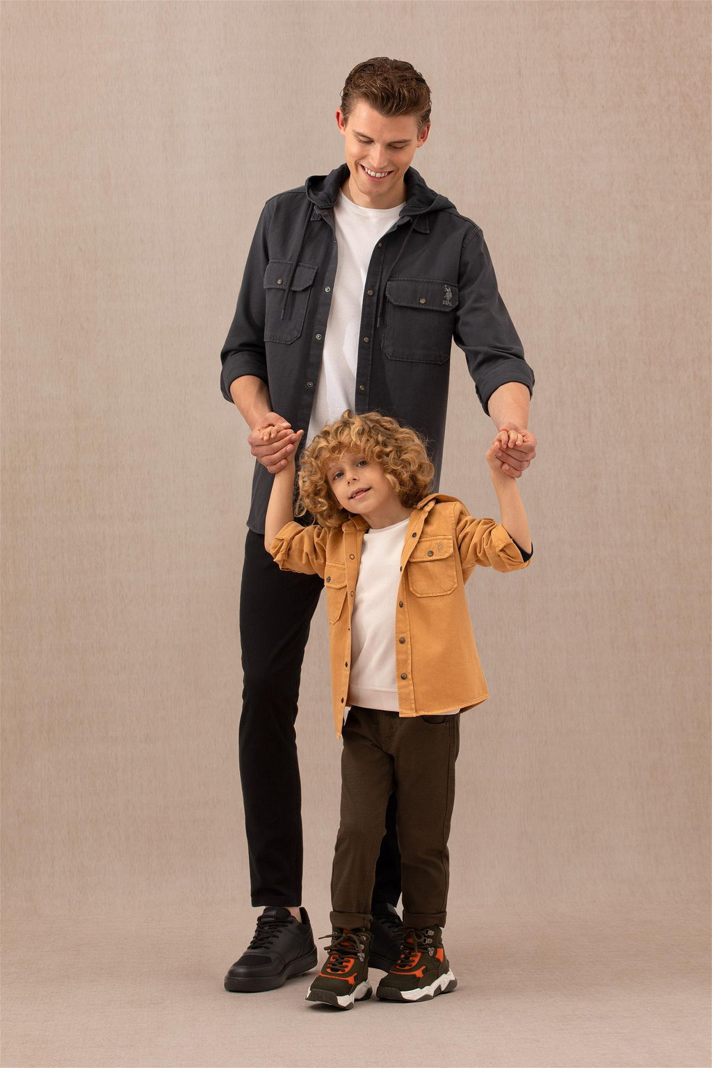 U. S. Polo Assn Брюки кокосового цвета для мальчиков из парусины - U.s. polo assn фото 5