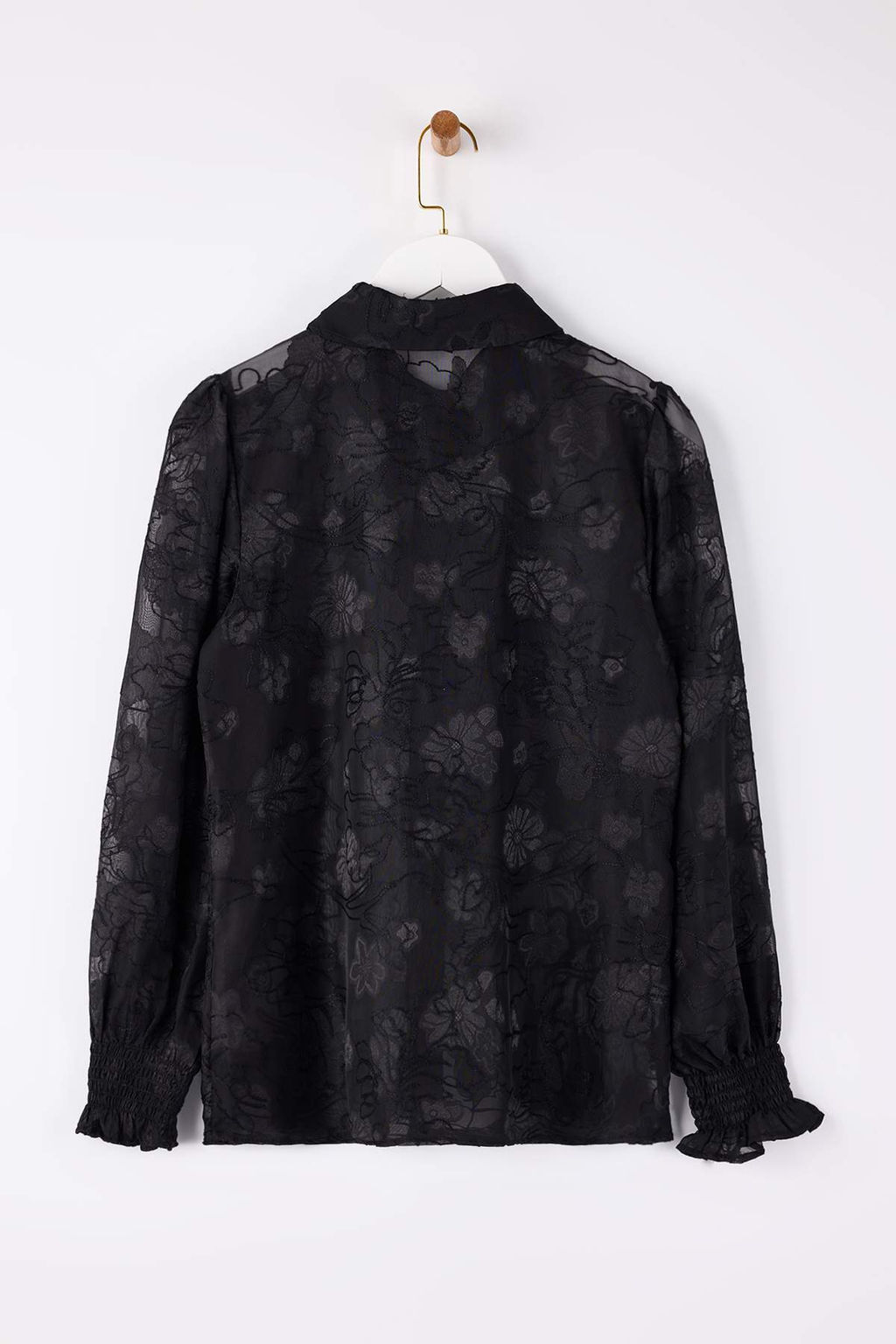 Siyah Yakma Cicek Detayl? Astars?z Gomlek TWOSS26GO00024 - Trendyolmilla фото 2