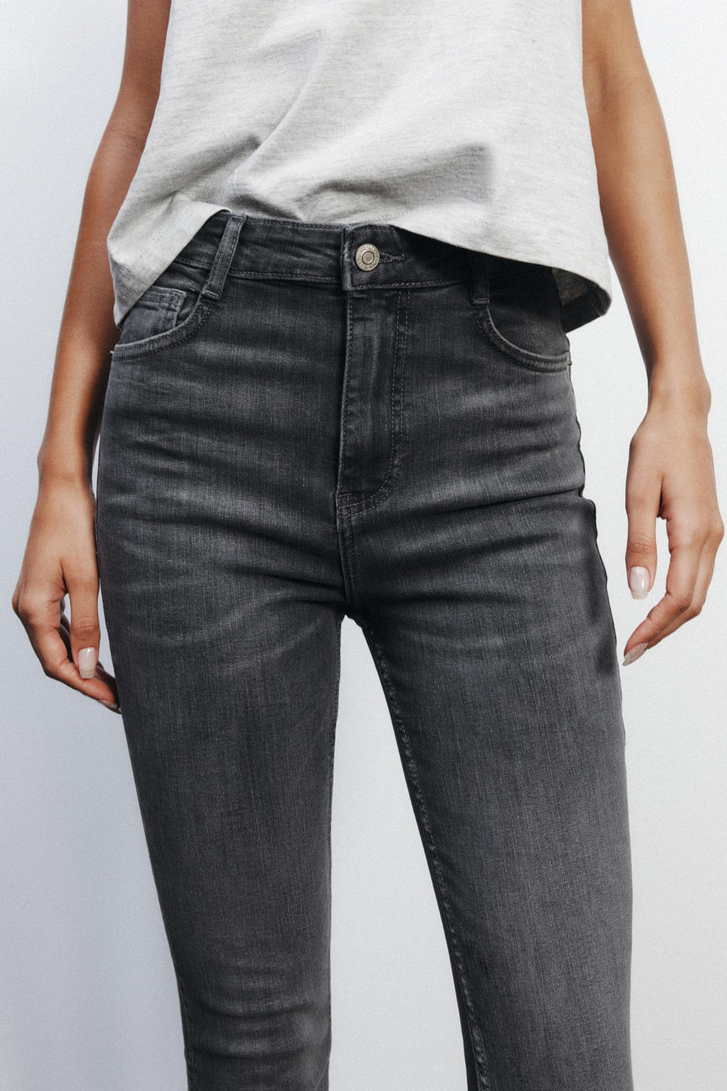 TRF SCULPT HIGH-WAIST JEANS - Zara фото 3