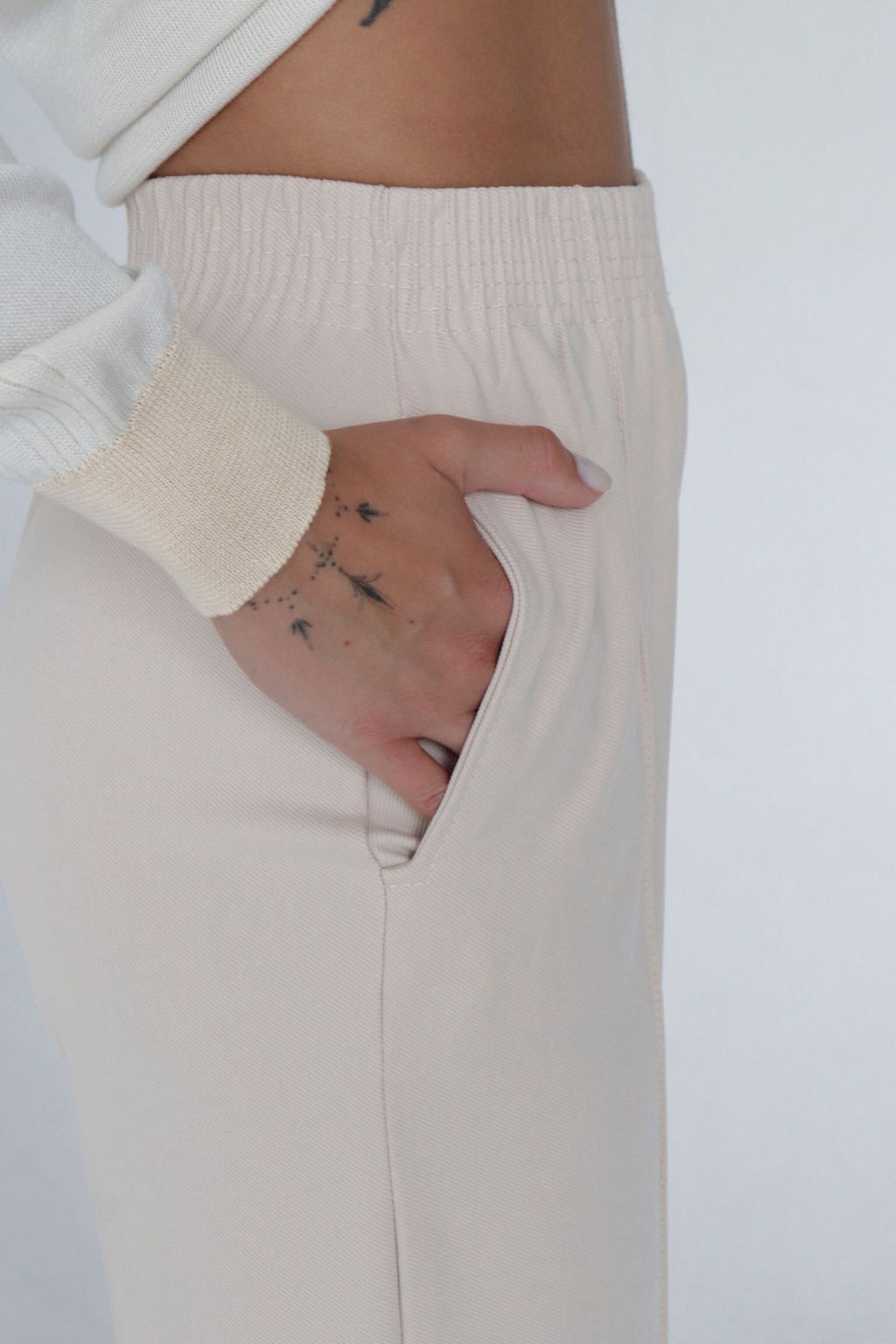 10434 Брюки базовые айвори - Martichelli фото 7