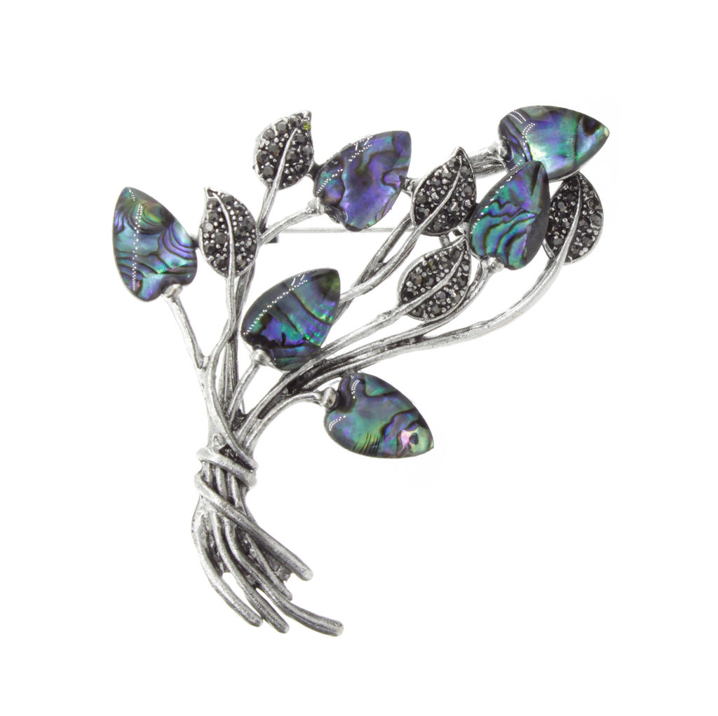 Брошь-подвеска "Полевой букет" со вставками из гелиотиса и ювелирного сплава