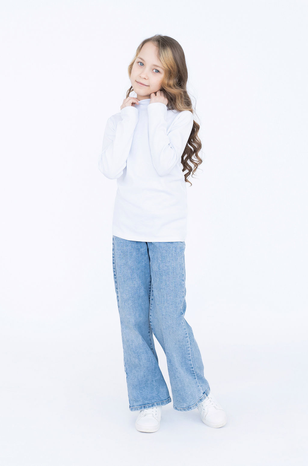 Джемперводолазка белая