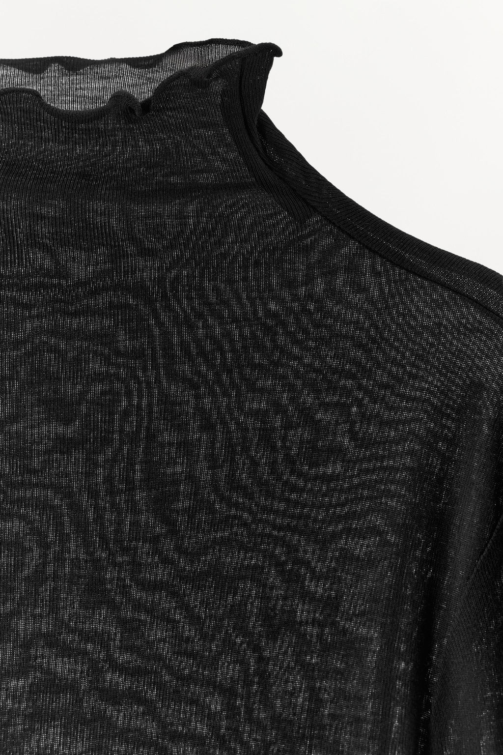 CAMISETA LISA CON LYOCELL / Negro