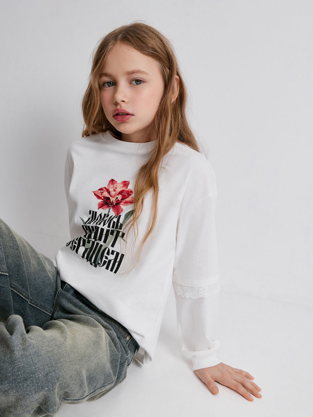 ACOOLA / Джемпер детский для девочек Airville белый  фото 4