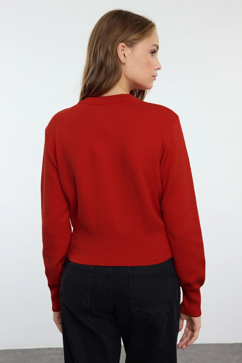 TRENDYOLMILLA Siyah Premium Iplik/Ozel Iplik Crop Gul Dugme Detayl? Ceket Gorunumlu Triko H?rka TWOAW25HI00110 фото 10