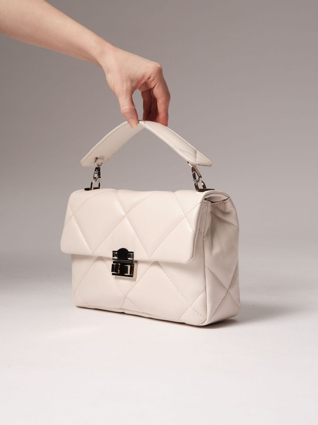 Сумка кожаная Deboro 30558 ванильное молоко