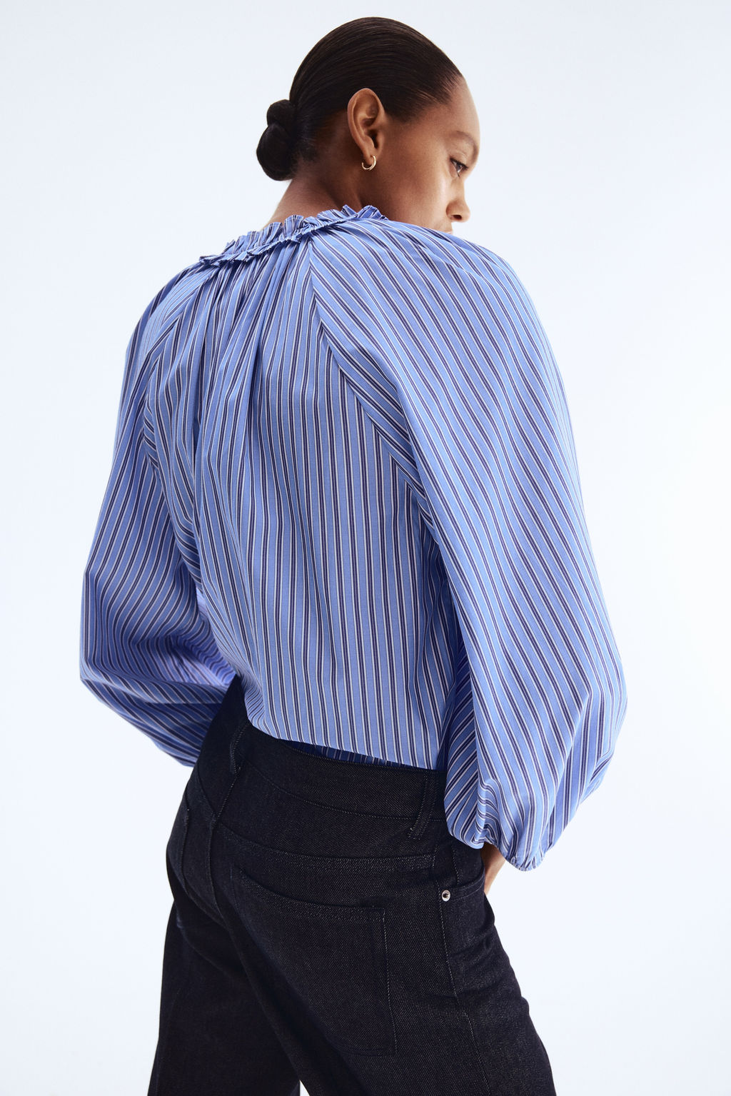 Flounce-trimmed blouse - H&m фото 5