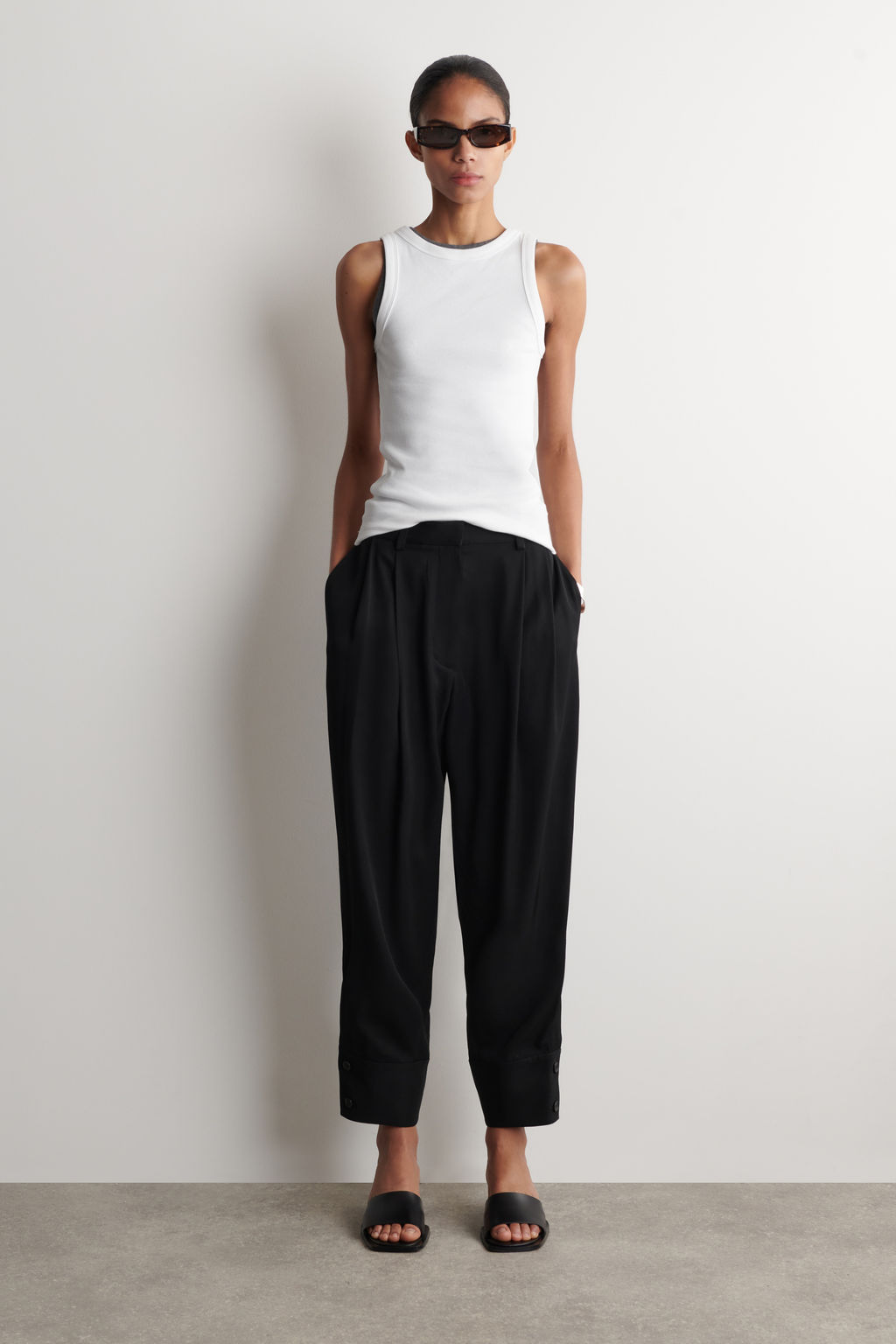 PANTAL?N GLOBO CON PINZAS EN TWILL - H&m фото 2