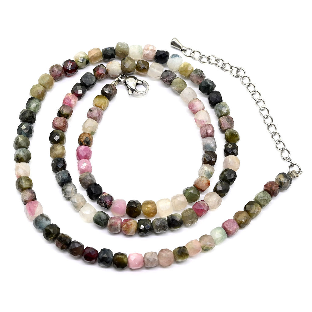 Бусы из Турмалина огранка кубик 4мм, 47см, 17г Радуга камня