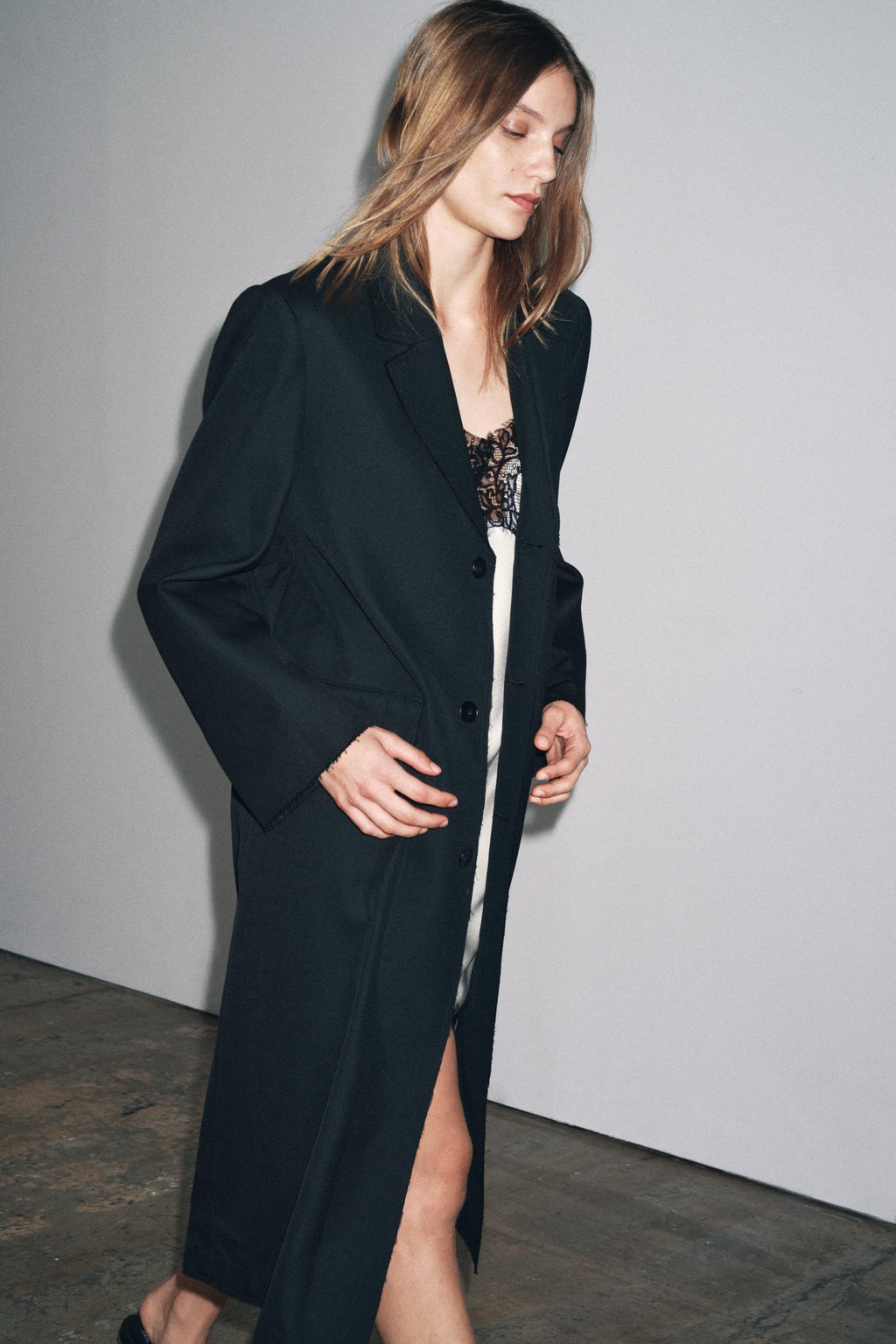 OVERSIZED FROCK COAT ZW COLLECTION - Zara фото 7