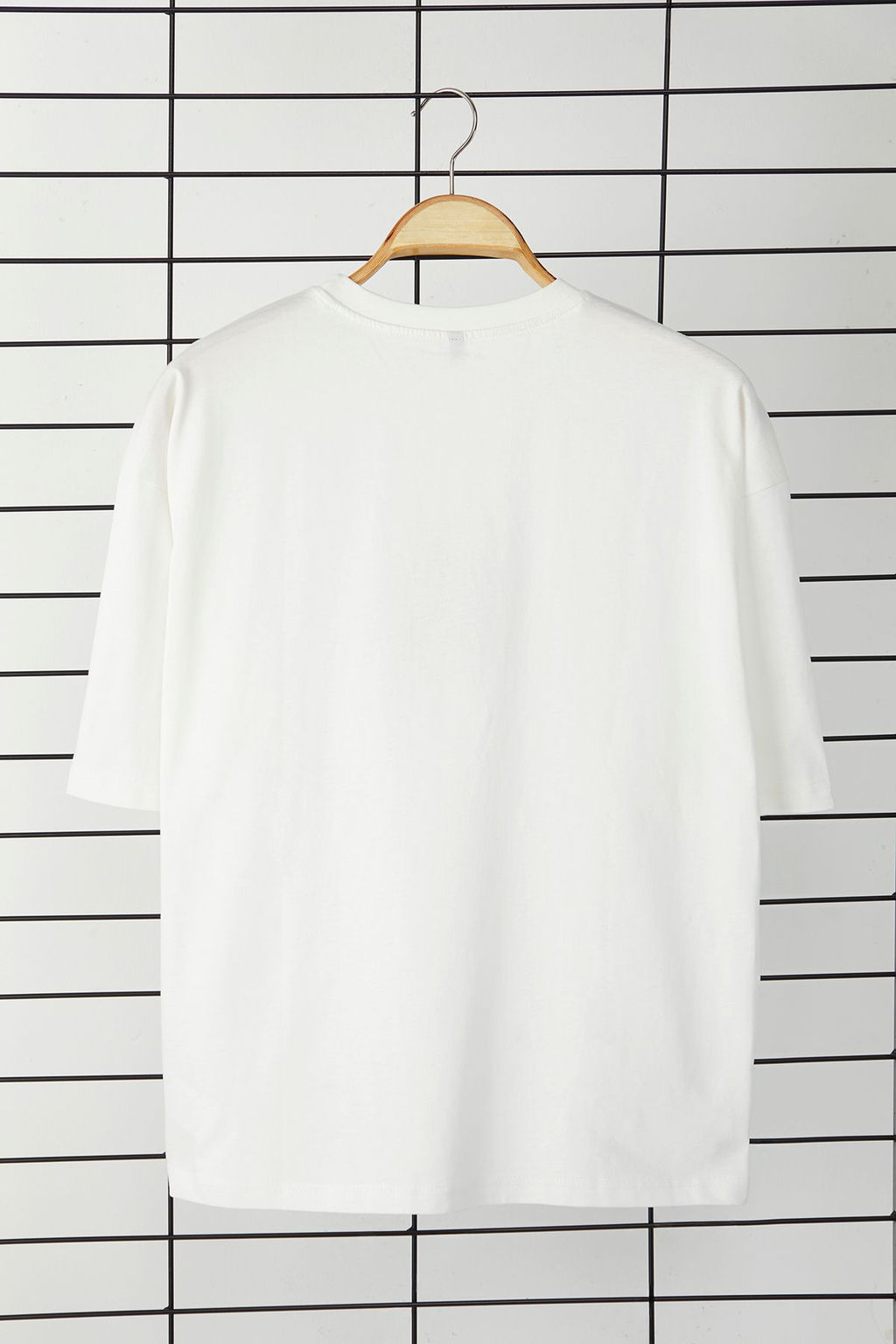 TRENDYOL MAN Unisex Ekru Crop/K?sa Kal?p Cicek Nak?sl? %100 Pamuk T-Shirt TMNSS25TS00098 - Trendyolmilla фото 8