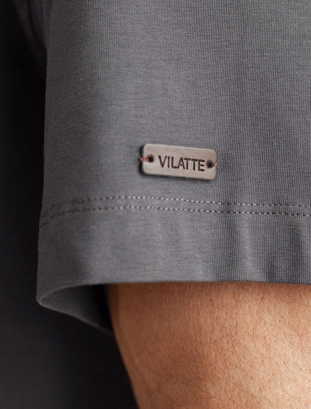 Свободная футболка с авторским принтом