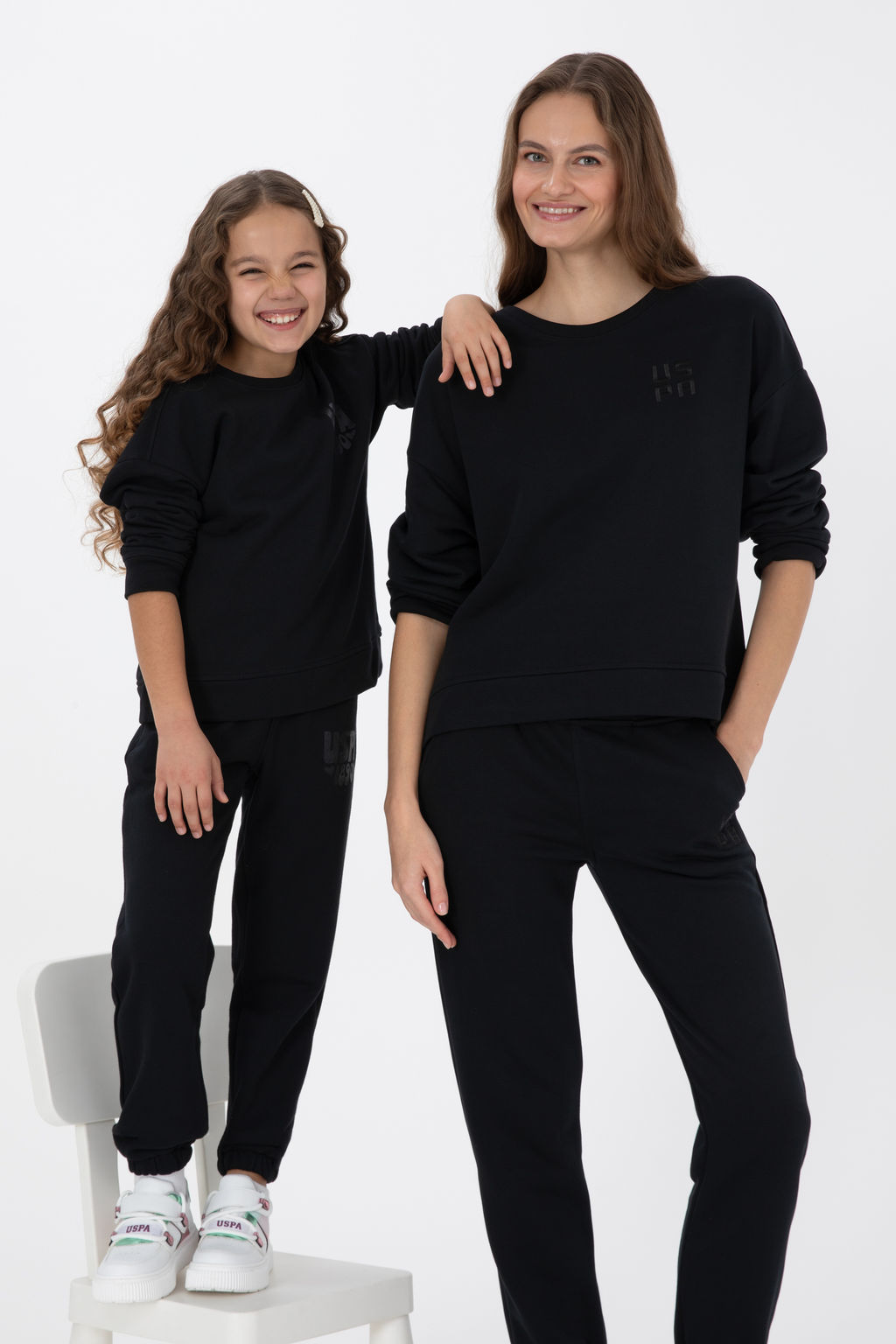 K_z _ocuk Siyah Simli Bask_ Detayl_ Bisiklet Yaka Basic Sweatshirt Sepette S_rpriz _ndirim - U.s. polo assn фото 7