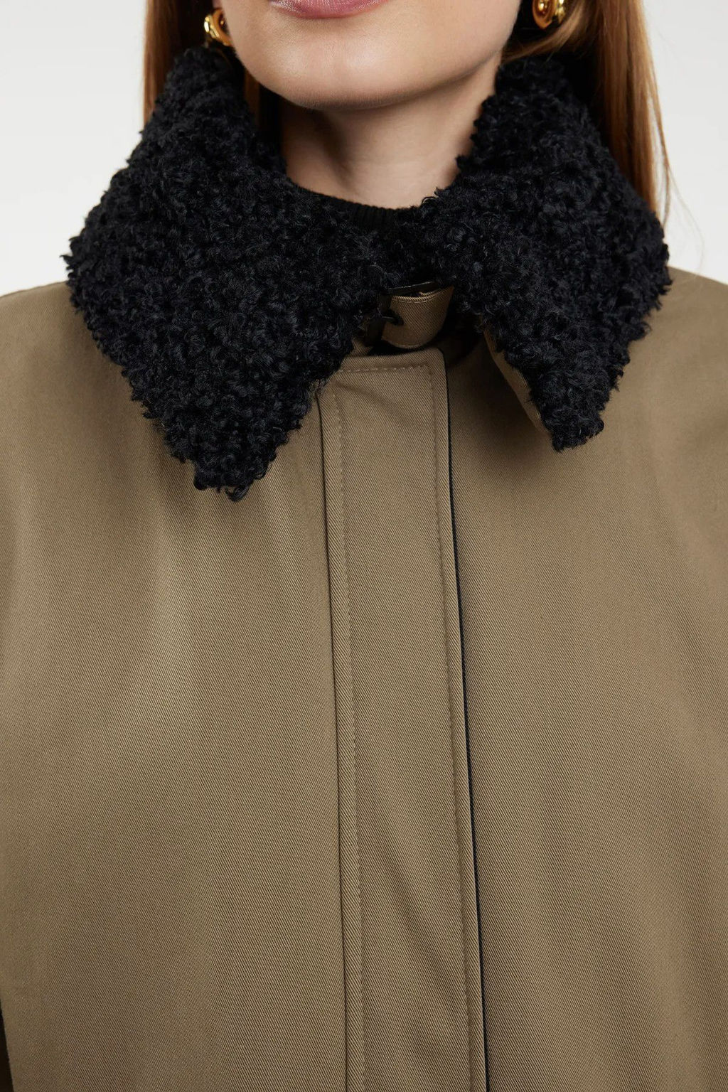 Haki Regular Kal?p Pelus Yaka Detayl? Ici Kapitone Astarl? Uzun K?sl?k Parka Mont TWOAW25MO00098