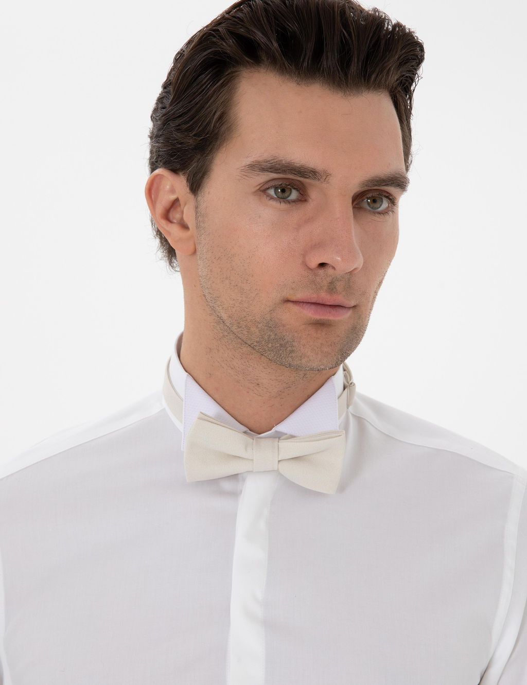 Beyaz Slim Fit Pamuk Kar___ml_ Ata Yaka Smokin G_mlek