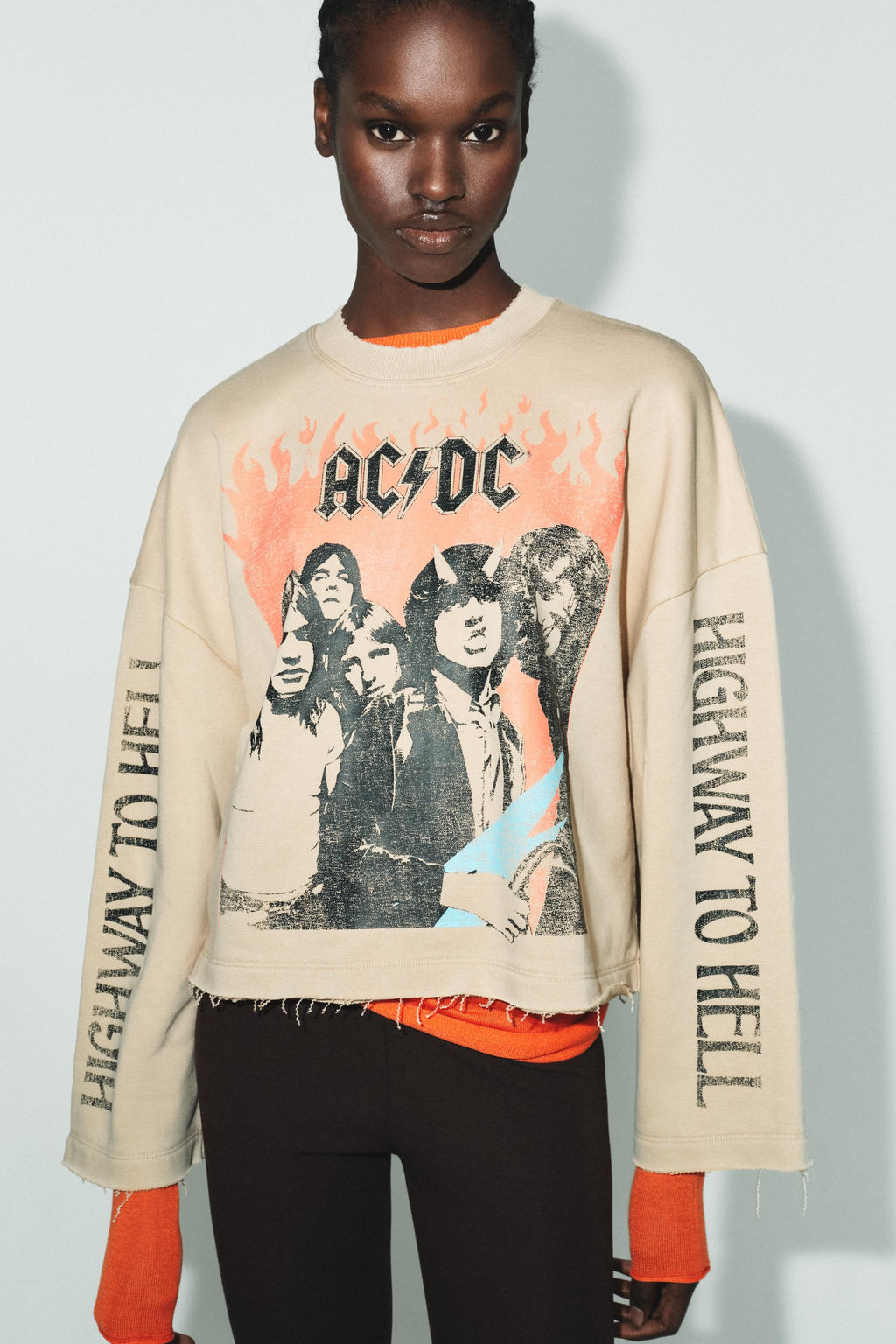 AC/DC ® SWEATSHIRT - Zara фото 11