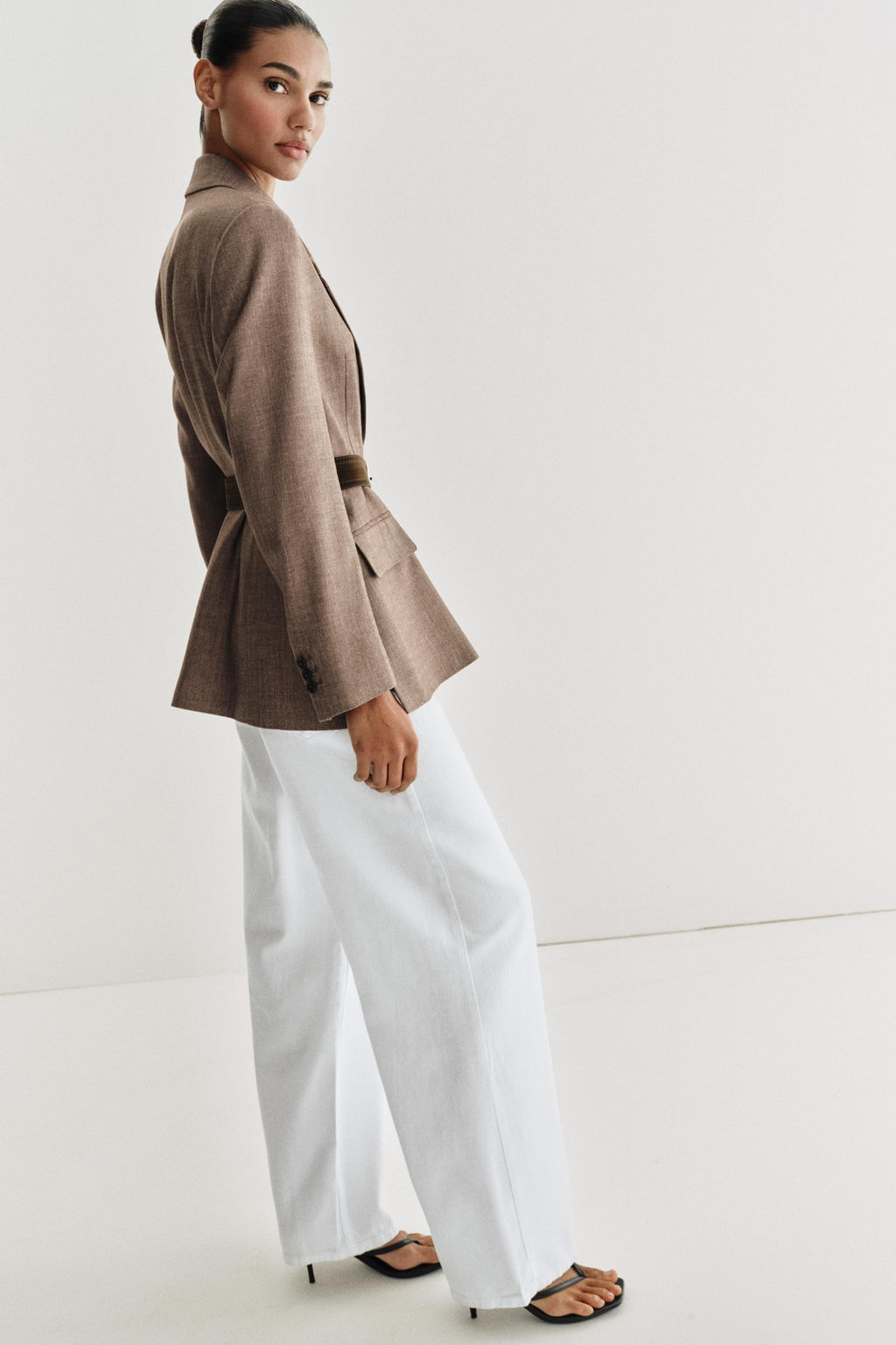 BLAZER ESPIGA CINTUR?N / Marr?n - Zara фото 3