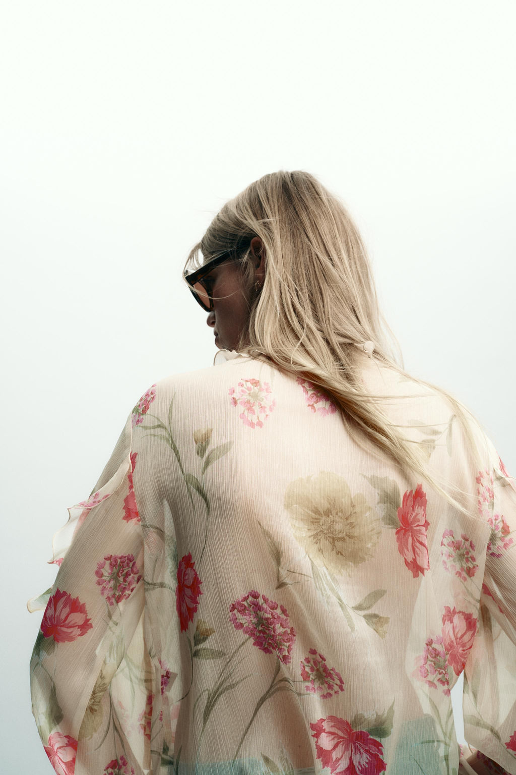 SEMI-SHEER FLORAL PRINT SHIRT - Zara фото 15
