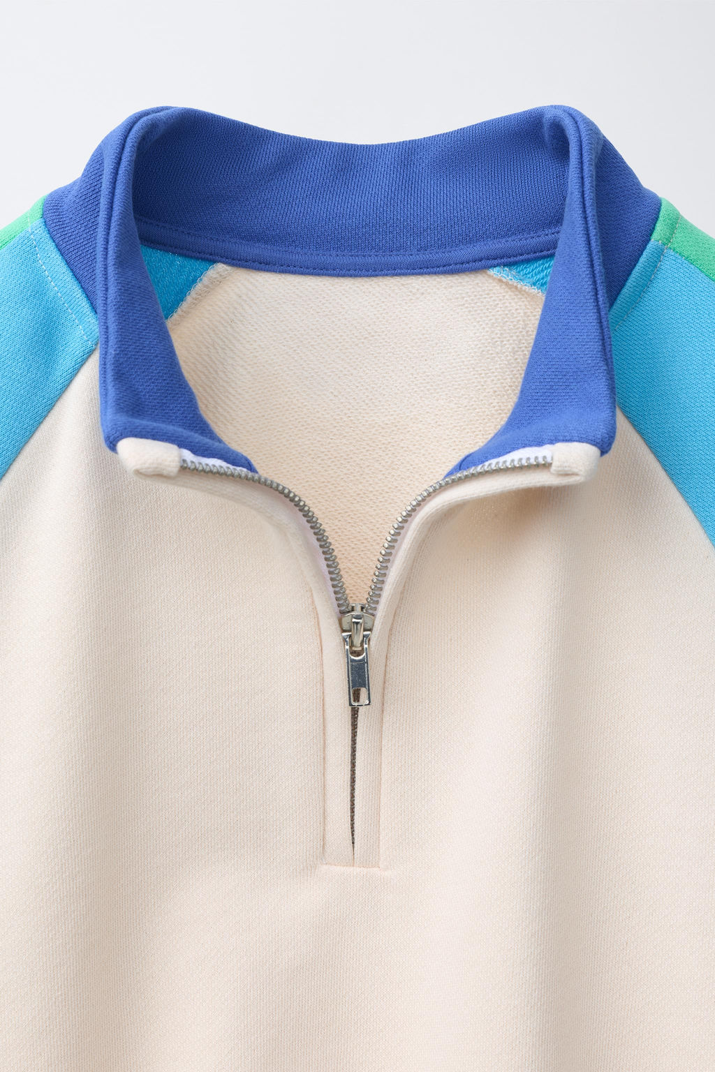 SUDADERA COLOR BLOCK / Verde / Crudo - Zara фото 3