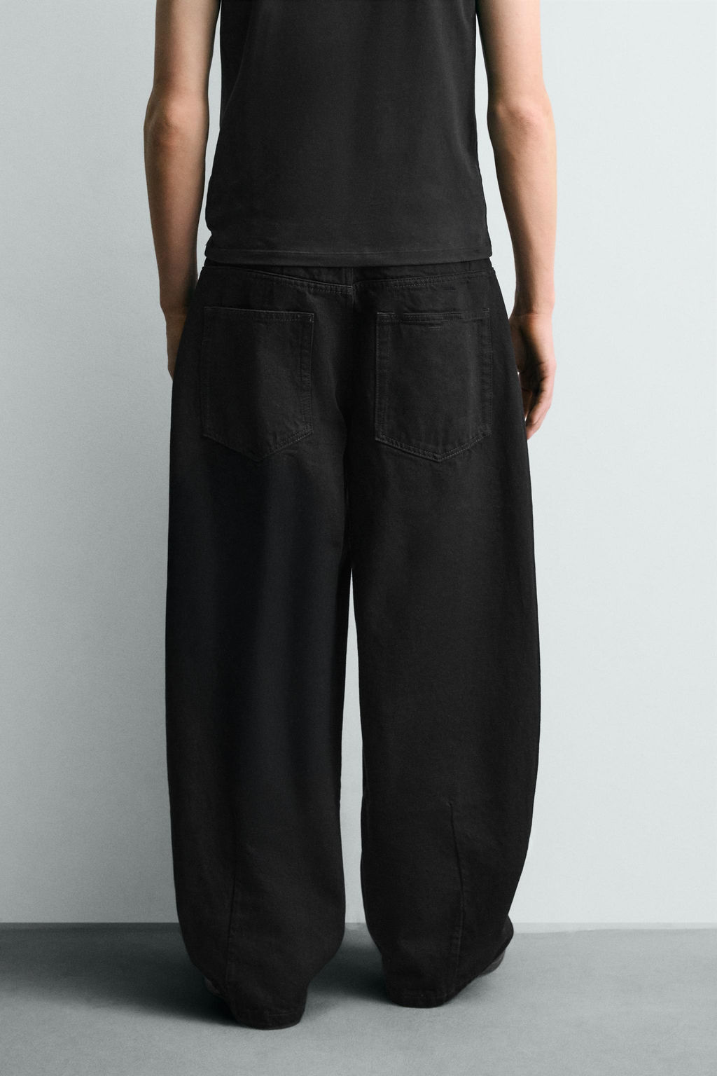 JEANS BALLOON FIT / Negro - Zara фото 3