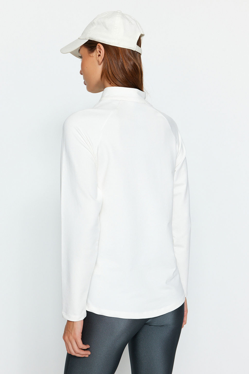 Kaymak Beyaz? Pamuklu Fermuar Detayl? Dik Yaka Orme Spor Sweatshirt TWOAW22SW0187 - Trendyolmilla фото 5