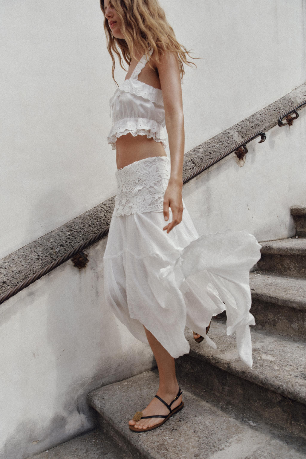 FALDA MIDI ASIM?TRICA BORDADOS / Blanco - Zara фото 4