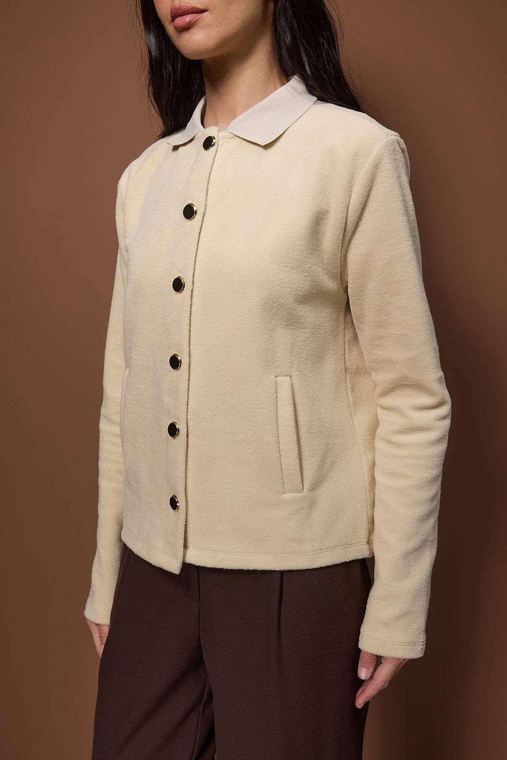 Ekru Triko Yaka Detayl? Cepli Kal?n Ici Polarl? Orme Sweatshirt TWOAW26SW00243 - Trendyolmilla фото 3