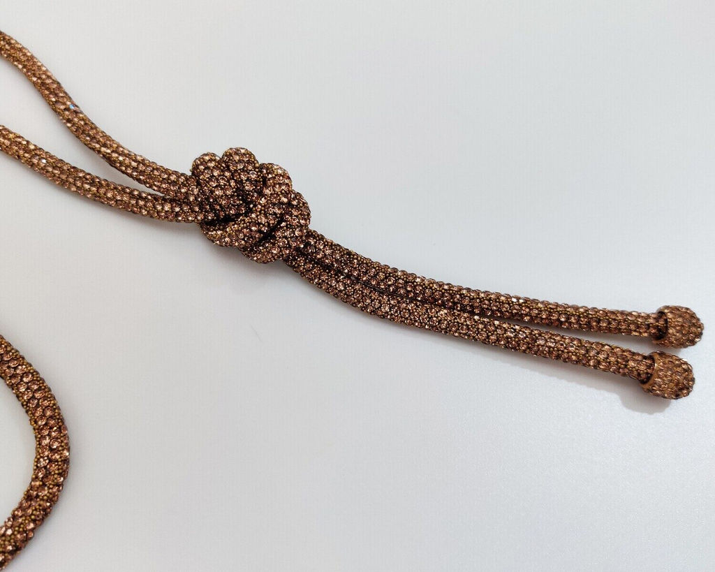 Колье из страз длинное