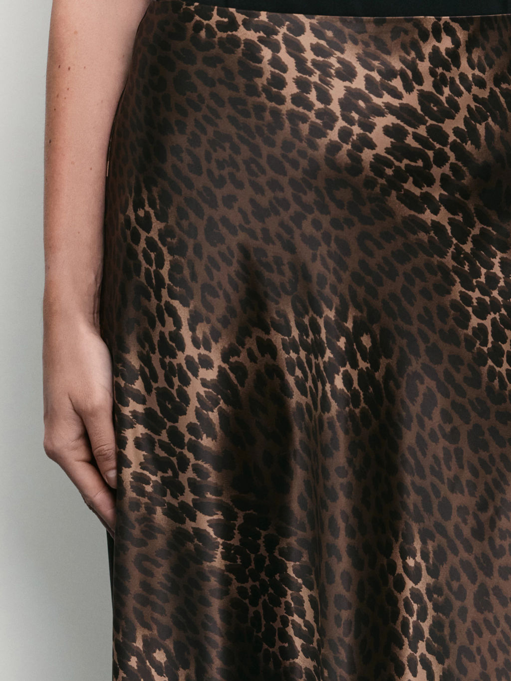 Атласная юбка с принтом / Zarina  фото 6