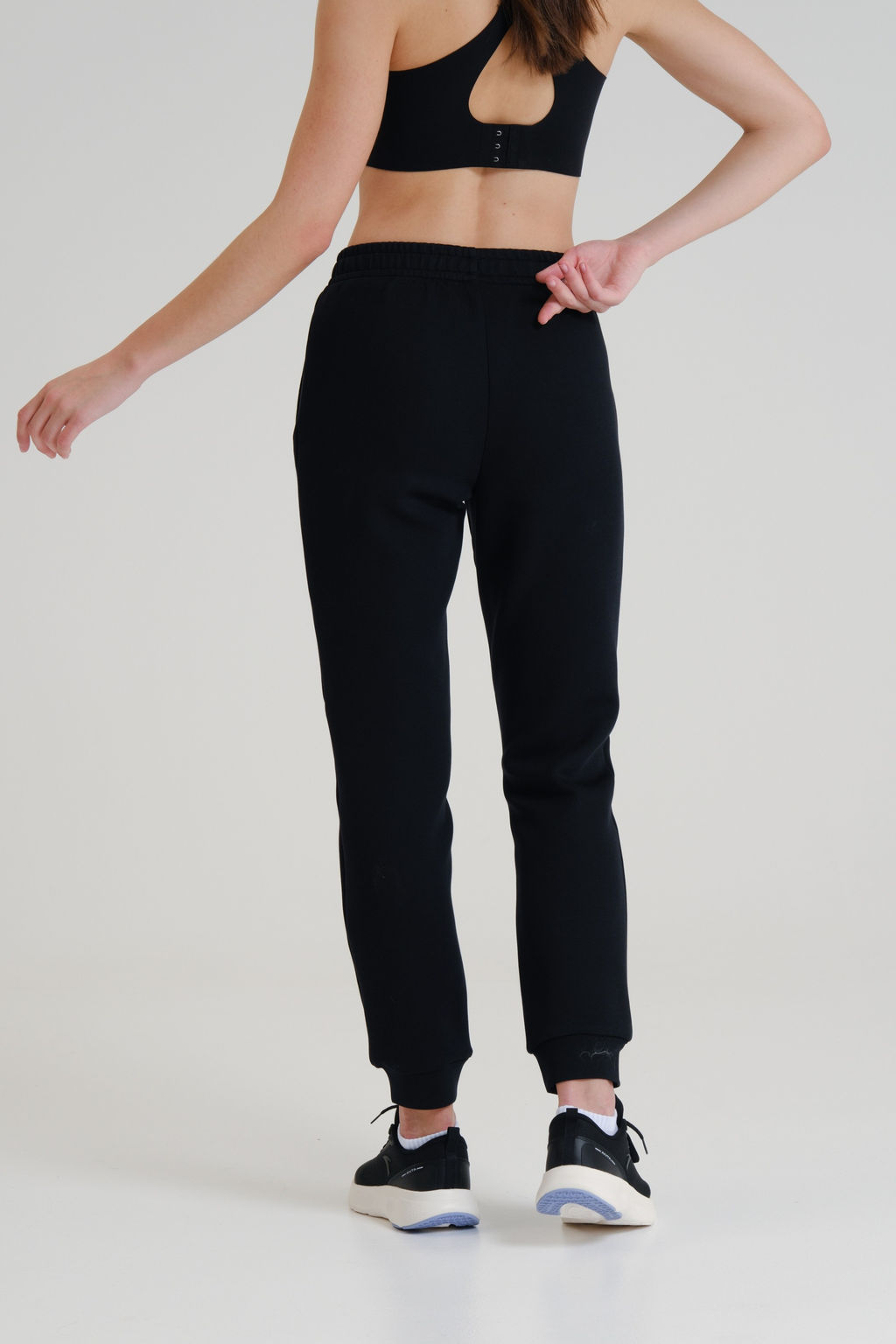 Брюки трикотажные удлиненные Черный - Anta фото 4