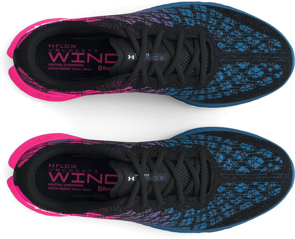 Кроссовки женские