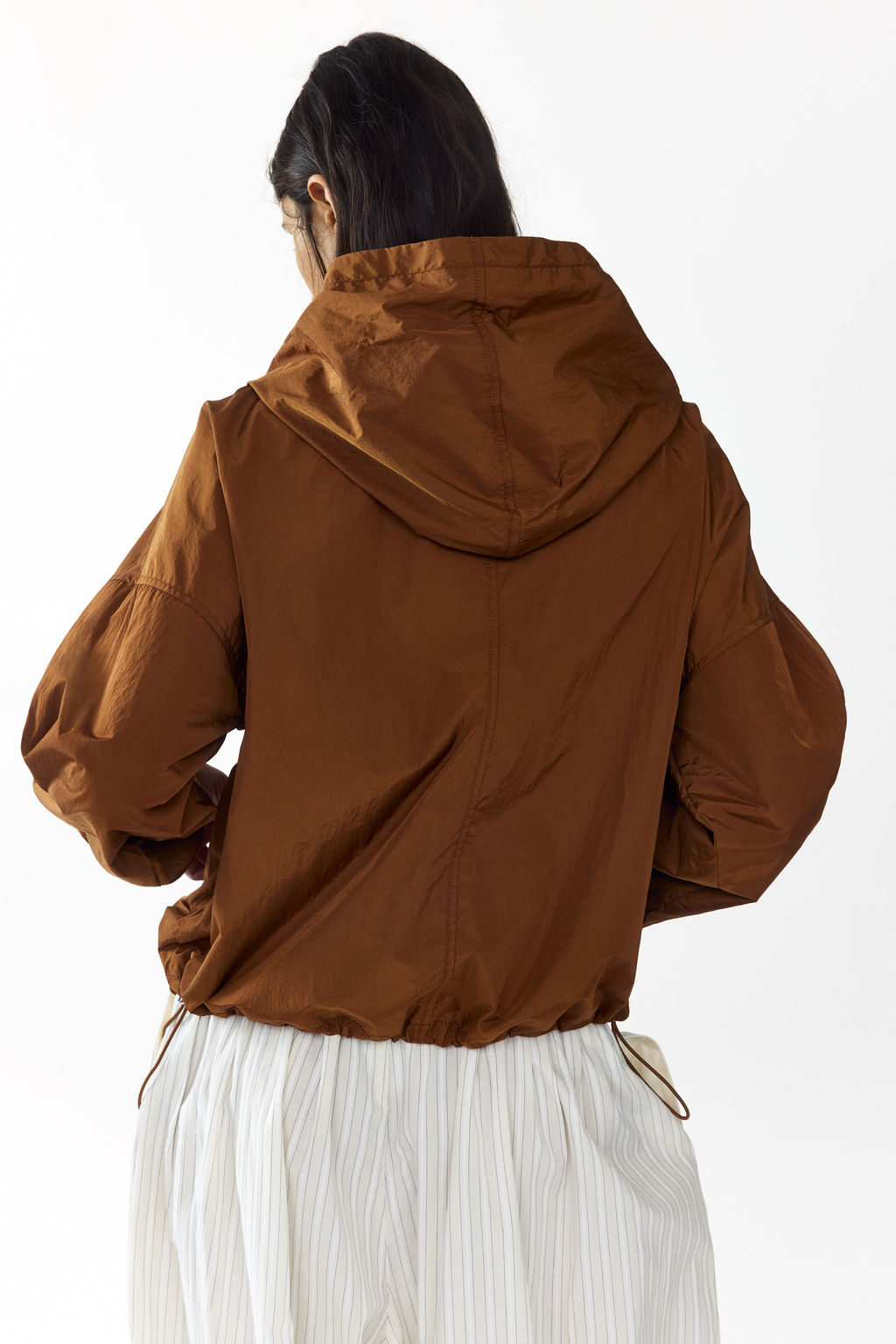 Chaqueta de nailon con capucha - H&m фото 6